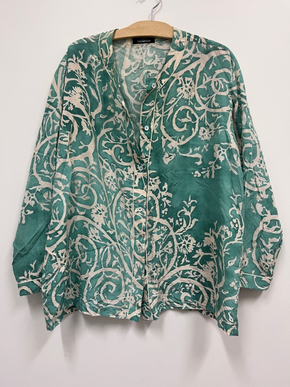 Jim Thompson 100% silk Floral-Print Button-Front Women's Shirt size 10